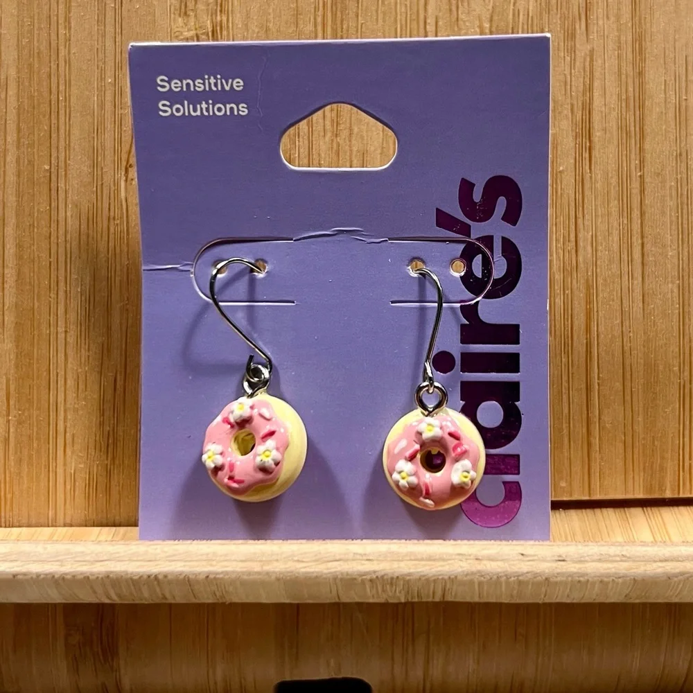 🦋🗝️Collection of Girls' Earrings – NWT – Claire’s✨